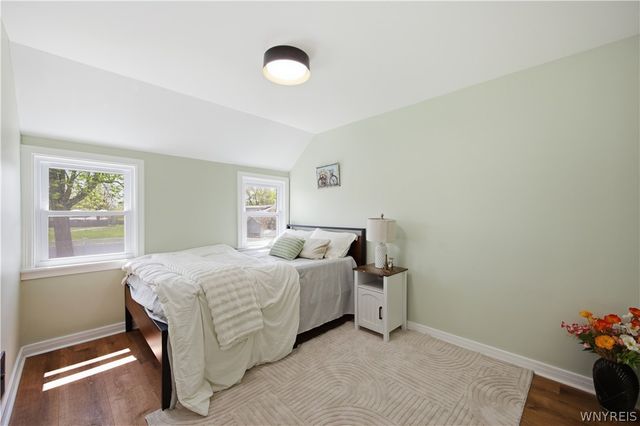 9 Willow Court, Cheektowaga, NY 14225