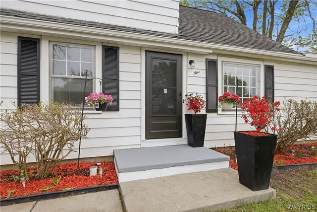 9 Willow Court, Cheektowaga, NY 14225