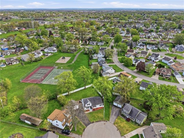 9 Willow Court, Cheektowaga, NY 14225