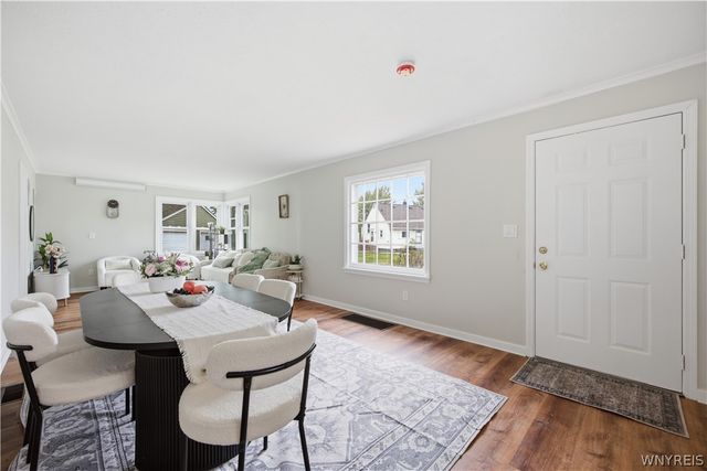 9 Willow Court, Cheektowaga, NY 14225
