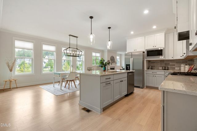 210 Monteith Drive, Chapel Hill, NC 27516