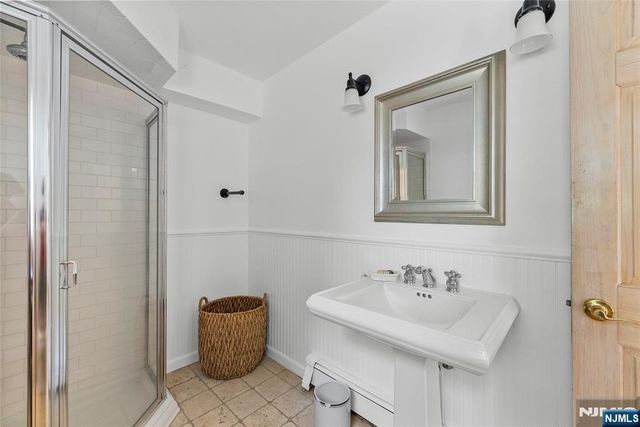 322 Scharer Avenue, Northvale, NJ 07647