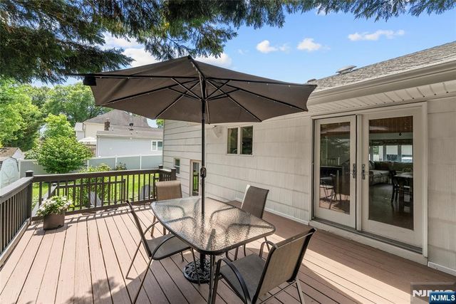 322 Scharer Avenue, Northvale, NJ 07647