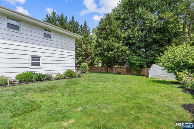 322 Scharer Avenue, Northvale, NJ 07647