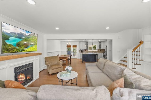 322 Scharer Avenue, Northvale, NJ 07647