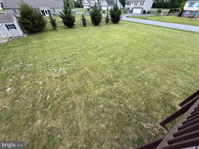852 BRISTOL DRIVE, Greencastle, PA 17225