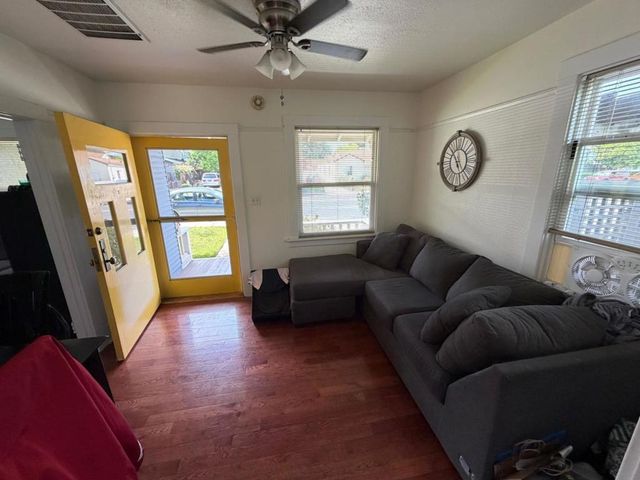 89 E Rincon Avenue, Campbell, CA 95008
