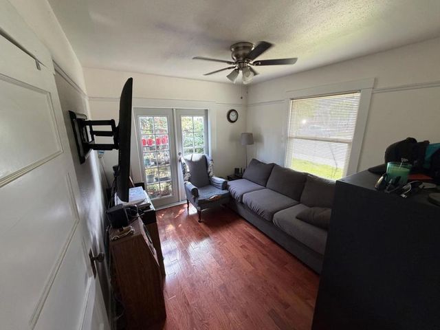 89 E Rincon Avenue, Campbell, CA 95008