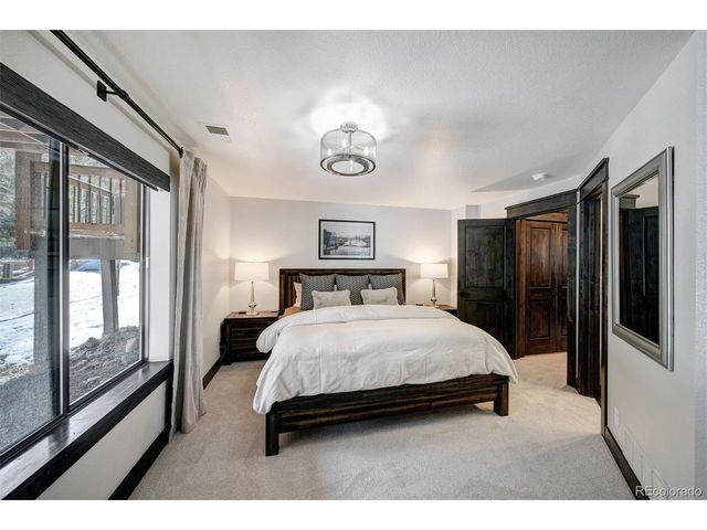 216 Village Point Dr, Breckenridge, CO 80424