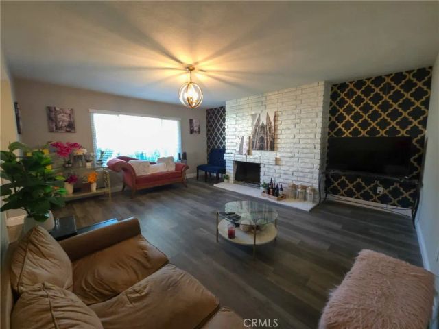 12700 Newport 47, Tustin, CA 92780