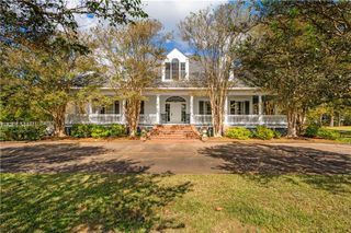6206 TWIN BRIDGES Road, Alexandria, LA 71303