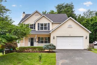 808 E Pacific Avenue, Webster Groves, MO 63119