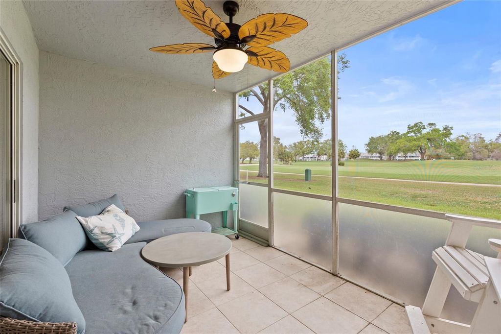 Image 16 of property listing at 6611 STONE RIVER ROAD 102, Bradenton, FL 34203
