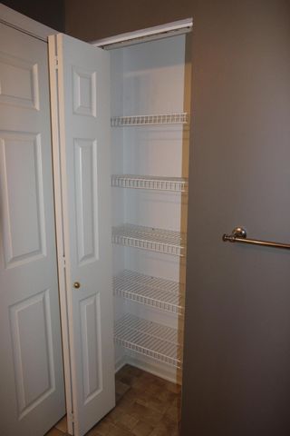 1376 Heatherwood Lane, Ann Arbor, MI 48108