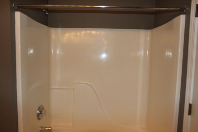 1376 Heatherwood Lane, Ann Arbor, MI 48108