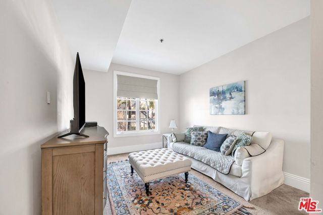 1040 4TH Street 204, Santa Monica, CA 90403