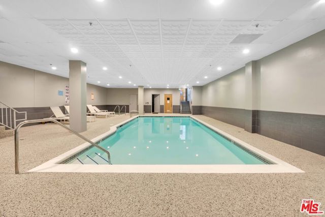 1040 4TH Street 204, Santa Monica, CA 90403