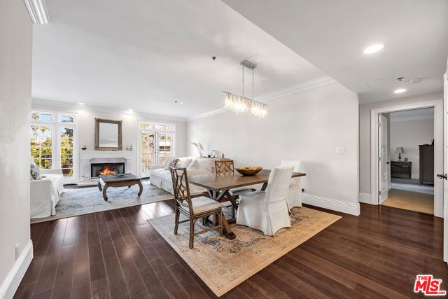 1040 4TH Street 204, Santa Monica, CA 90403
