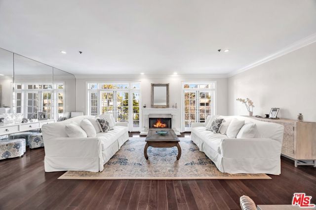1040 4TH Street 204, Santa Monica, CA 90403