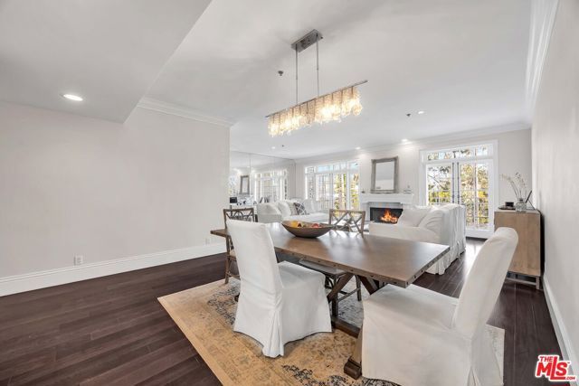 1040 4TH Street 204, Santa Monica, CA 90403