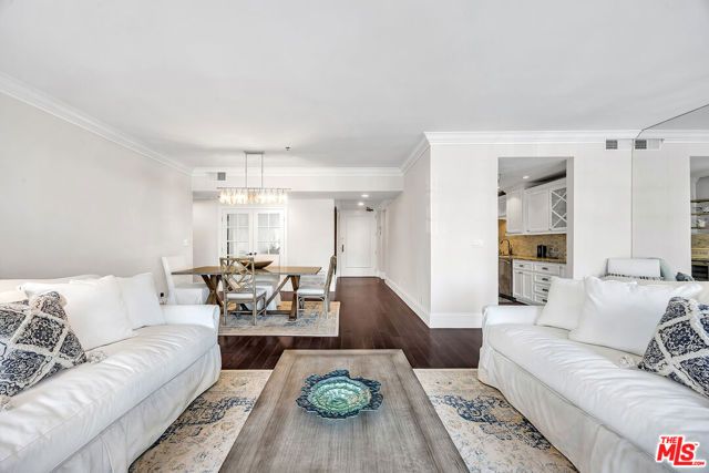 1040 4TH Street 204, Santa Monica, CA 90403