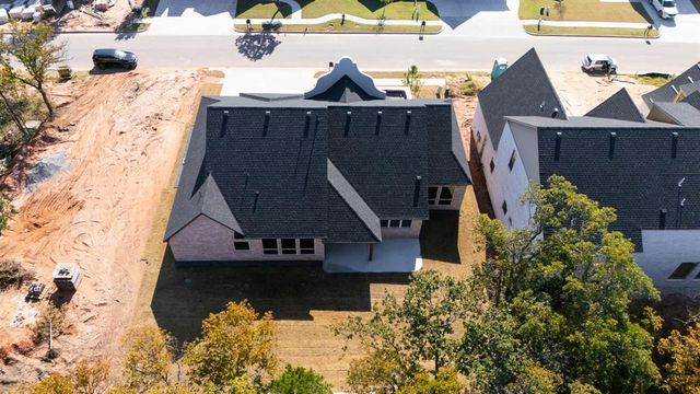 7225 Sunset Sail Avenue, Edmond, OK 73034