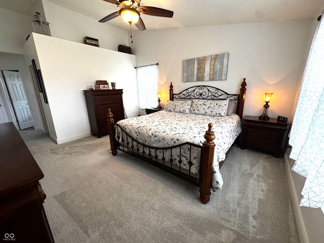 2275 Spring Dipper Drive, Greenfield, IN 46140