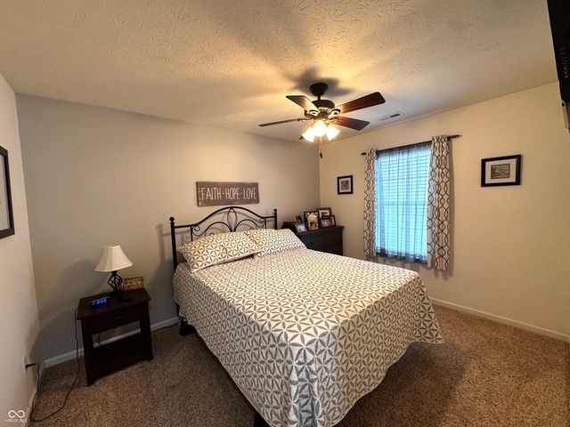 2275 Spring Dipper Drive, Greenfield, IN 46140