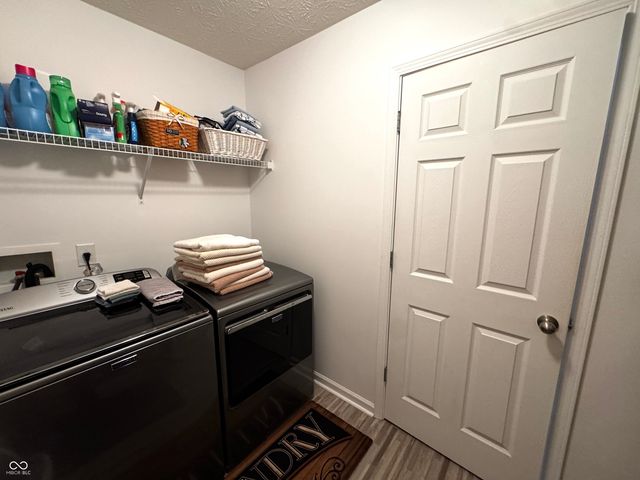 2275 Spring Dipper Drive, Greenfield, IN 46140