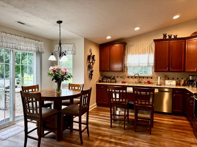 2275 Spring Dipper Drive, Greenfield, IN 46140