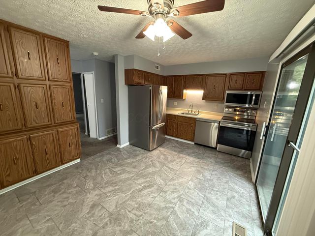 5746 Great Hall Court, C, Columbus, OH 43231