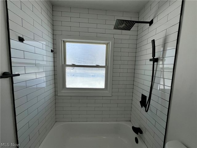 350 Concord Avenue, Elyria, OH 44035