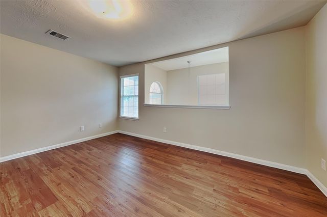 15458 Bammel Oaks Court, Houston, TX 77014