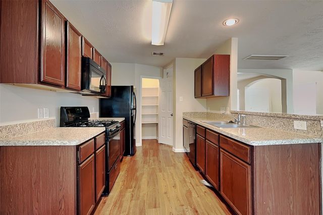 15458 Bammel Oaks Court, Houston, TX 77014