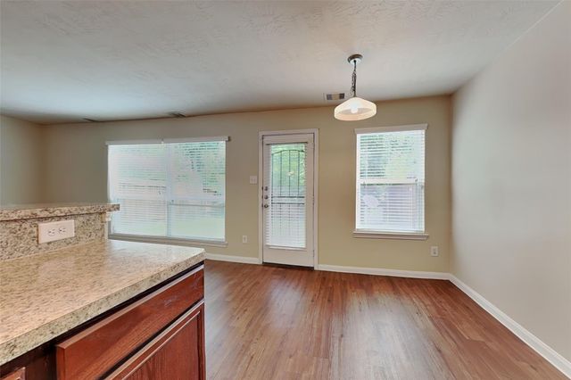 15458 Bammel Oaks Court, Houston, TX 77014