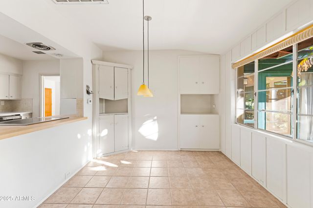 4707 E Calle Redonda --, Phoenix, AZ 85018