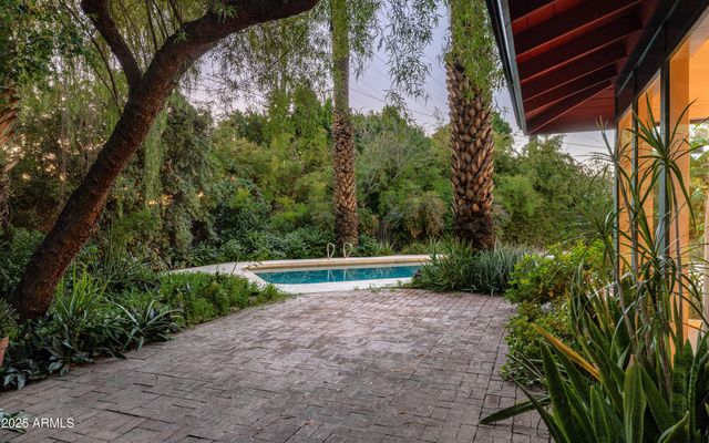 4707 E Calle Redonda --, Phoenix, AZ 85018