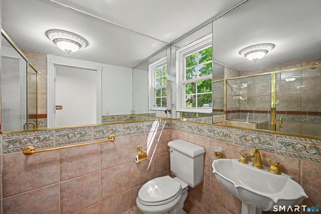 441 Cognewaugh Road, Greenwich, CT 06807