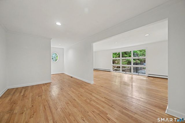 441 Cognewaugh Road, Greenwich, CT 06807