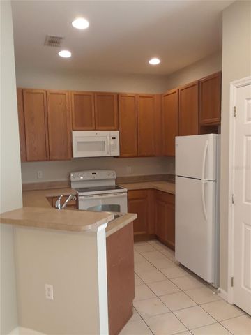 2533 OLD KENT CIRCLE, Kissimmee, FL 34758