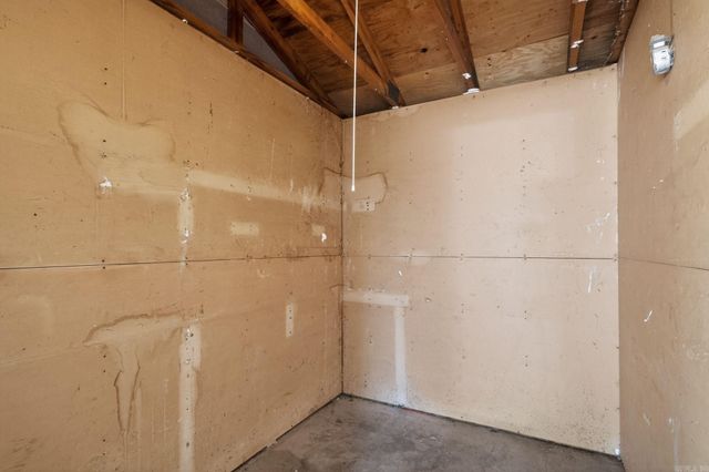 6 Wagon Circle, Little Rock, AR 72209