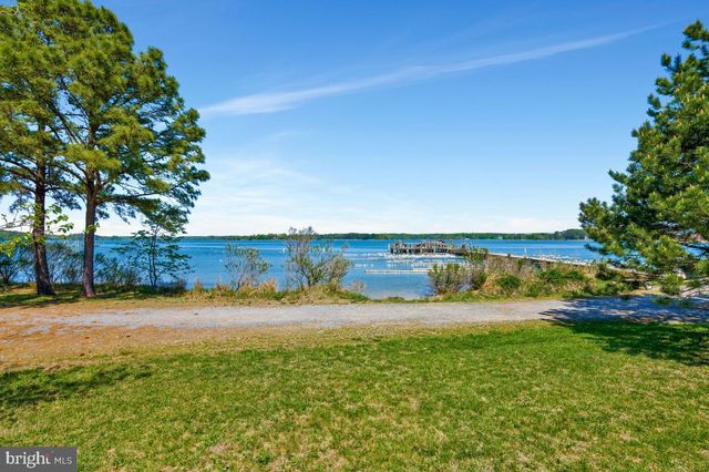 49993 AIREDELE RD, Ridge, MD 20680