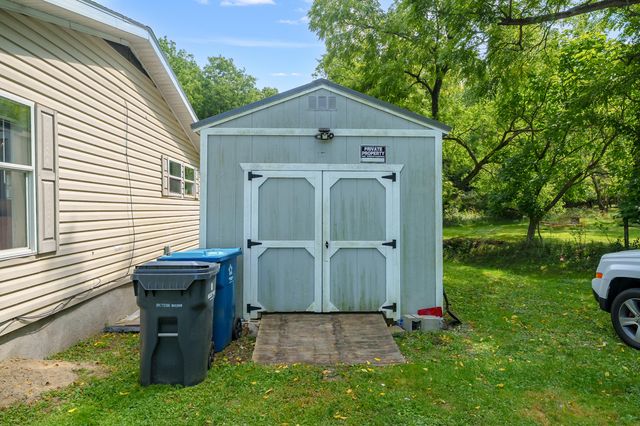 2002 Mt Olivet Road, Kalamazoo Twp, MI 49004
