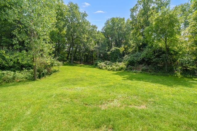 2002 Mt Olivet Road, Kalamazoo Twp, MI 49004