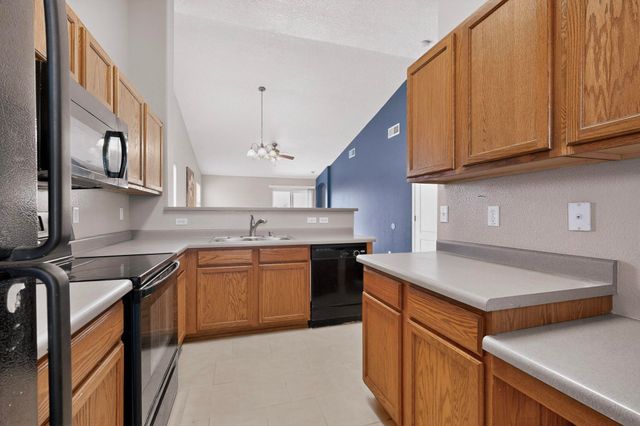 10628 Walnut Canyon Road SW, Albuquerque, NM 87121