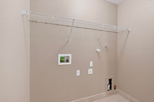 10628 Walnut Canyon Road SW, Albuquerque, NM 87121