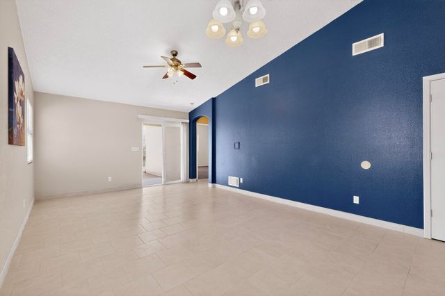 10628 Walnut Canyon Road SW, Albuquerque, NM 87121