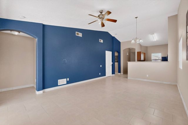 10628 Walnut Canyon Road SW, Albuquerque, NM 87121