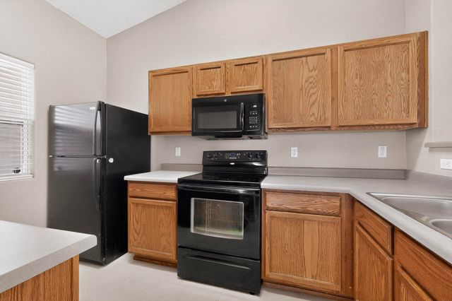 10628 Walnut Canyon Road SW, Albuquerque, NM 87121