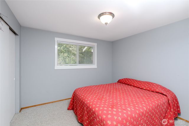 1717 S F Street, Port Angeles, WA 98363